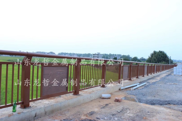 南昌?；韬虼蟮缞A護(hù)欄工程案例